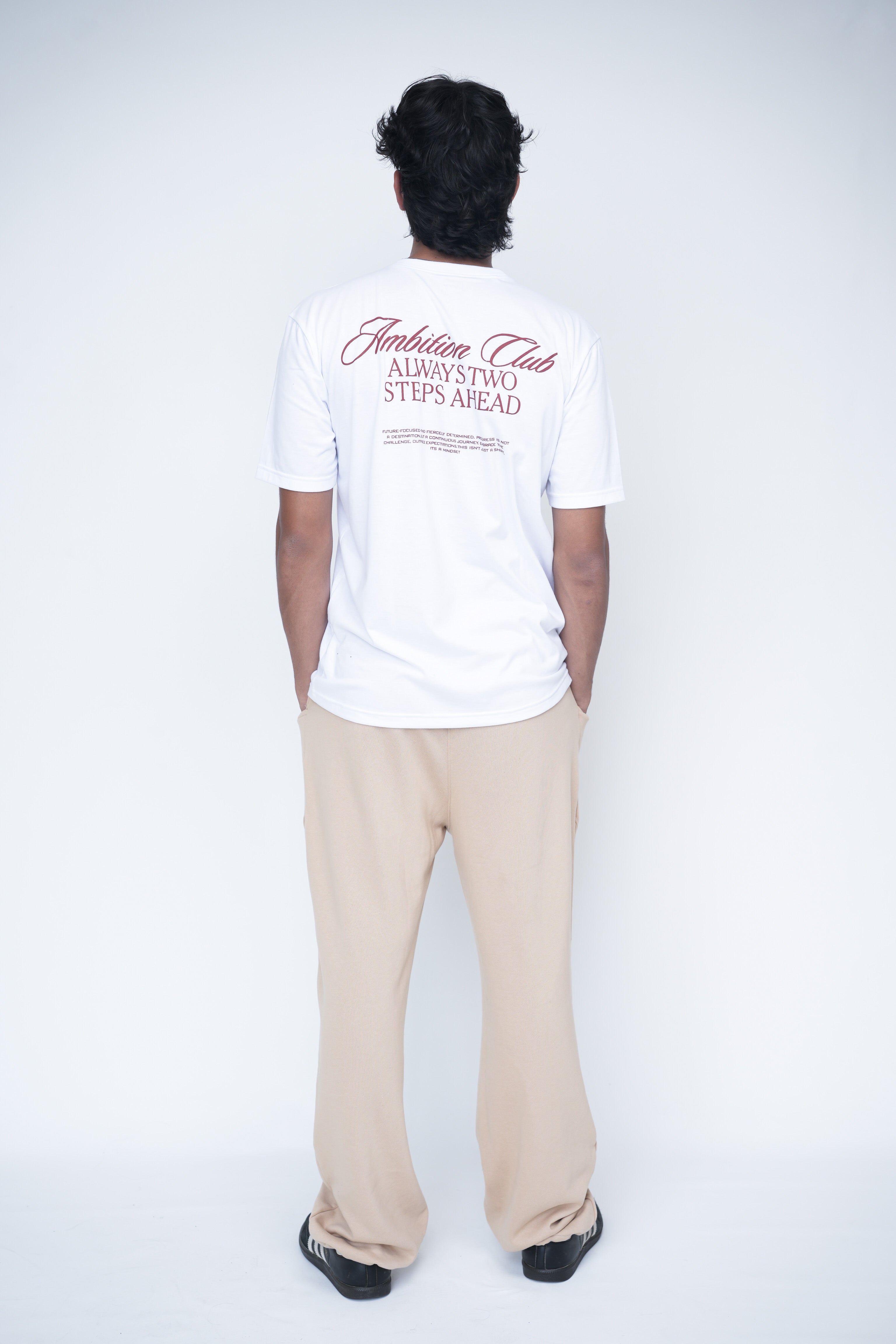 The Signature Sweatpant in Oat Beige