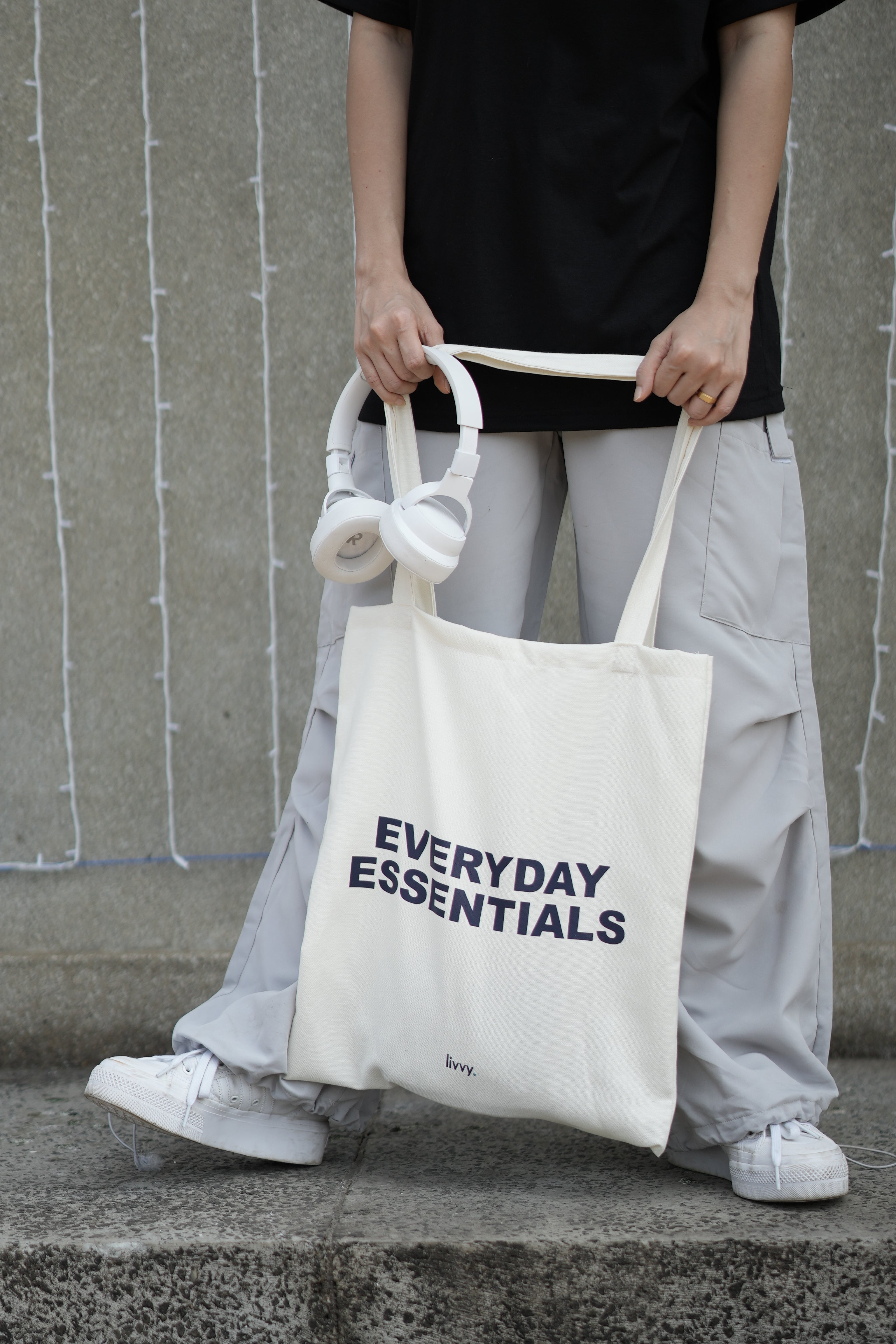 The Everyday Essentials Tote bag